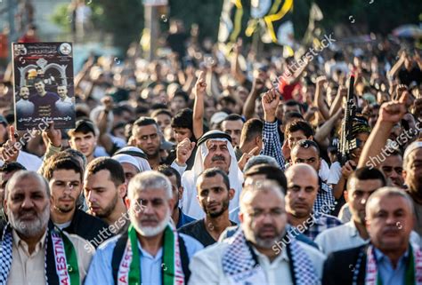 jihadfans|Young jihad supporters incorporate alt.